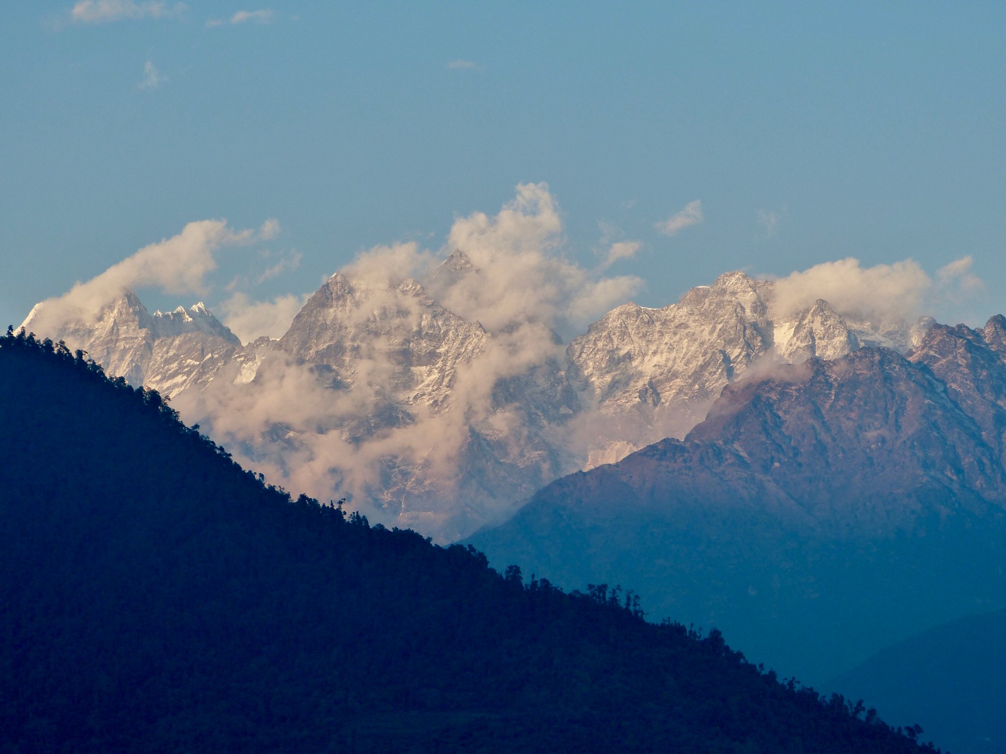 7A35BBE1-053F-44B2-B2C0-9B7BD44AEC0C